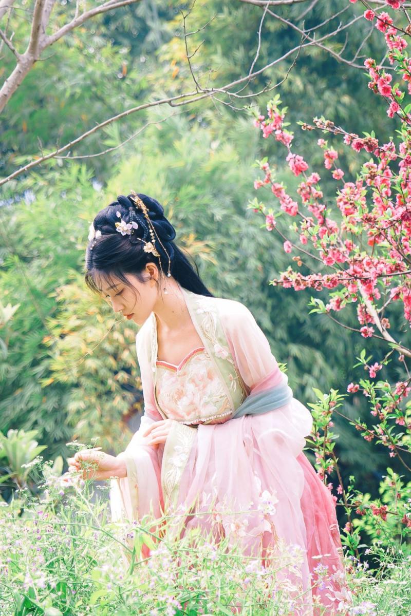 極品美乳古裝妹子[58P]