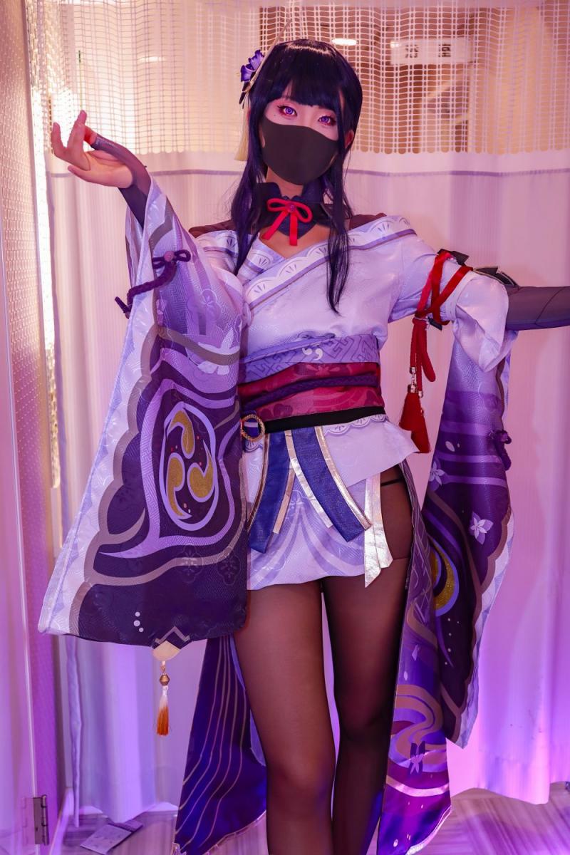COS黑絲美娘[28P]