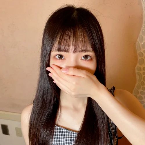 FC2-PPV-4723050 夏がくれた贈り物 か 【高清無碼】
