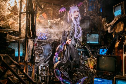 [Cosplay] 源纱希喵喵喵 – 狮蝎