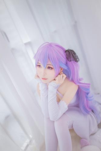 [Cosplay] Kita Kitano 北之北 – Azur Lane Unicorn 碧蓝航线-独角兽