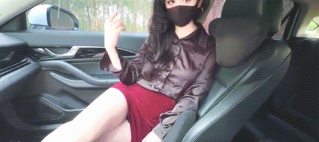 野外車震高冷女上司❤️打開車門後入操逼❤️狠狠的內射溢出精液