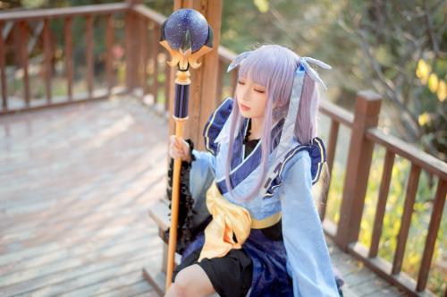[Cosplay] Hana 花柒 – Jinghua Yui Ogura Cos 镜华小仓唯cos正片