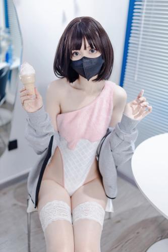 [Cosplay] 洛桑w伊梓 – 甜筒
