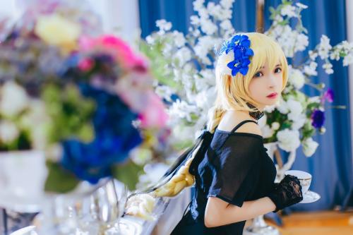 [Cosplay] Fengmaoss 疯猫ss – Jeanne d’Arc 贞德