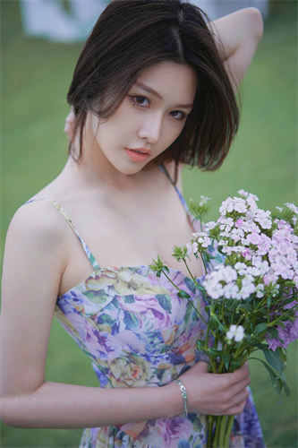 攝影濕【王者之賤】約啪各種嫩模爆乳少婦模特！ 調教成了母狗，多P群P捆綁！ 妹子品質高[MP4/52MB]
