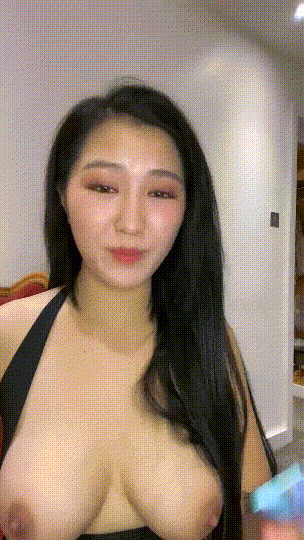 國內裸替演員【沈樵】付費作品，裸舞挑逗，臉穴同框道具自慰，高潮臉騷的受不了