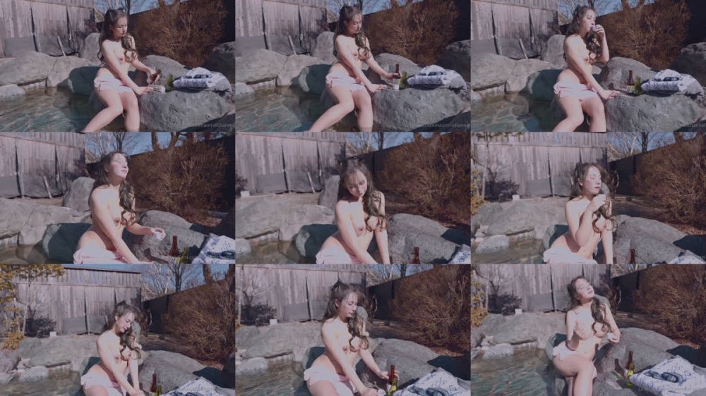 ⚫️ 新品福利，萬人追蹤極品蜜桃臀女神【NaomiiiChannel】戶外溫泉水戰，內窺鏡