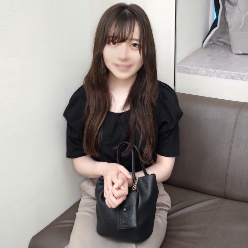 FC2-PPV-4762049 彼氏以外は経験なし！ 【高清無碼】
