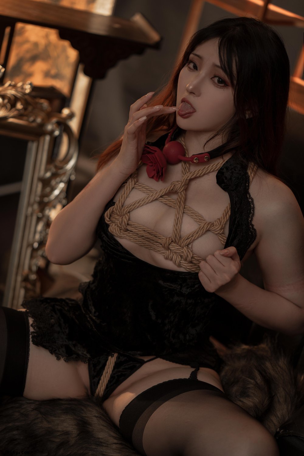 Natsuko夏夏子 – 束 [28P]