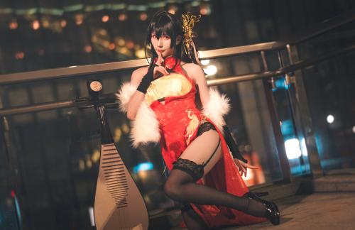 [Cosplay] masaki雅祈 – 大凤旗袍