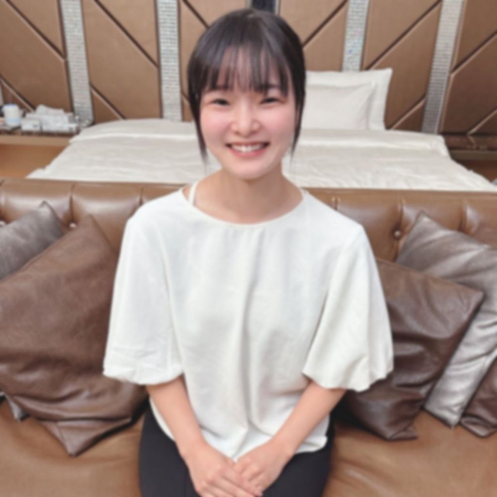 FC2-PPV-4782521 魅惑の色白美巨乳ボデ 【高清無碼】