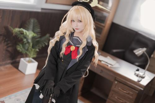 [Cosplay] lunananya 蔚蓝档案 笑面教授 [56P-172MB]