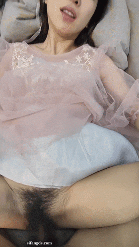 【重磅】大神【獅子座】至尊內部半年啪啪超嫩鮑魚露臉伴娘服裝，小少婦很有味道，蜜桃臀無套狂插