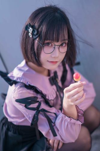 [Cosplay] lunananya 黑丝地雷妹 [26P-282MB]