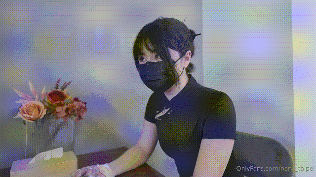 臺北娜娜清涼一夏絲襪大肥臀美腳丫子