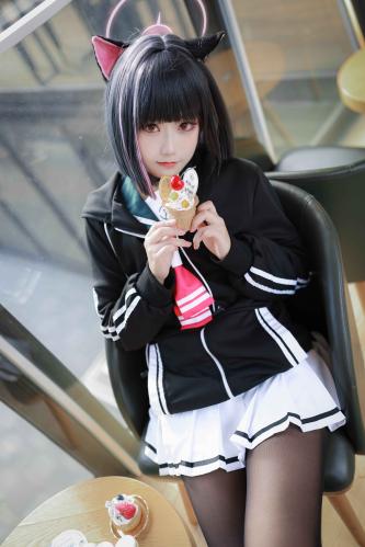 [Cosplay] lunananya 杏山和纱 [33P-386MB]