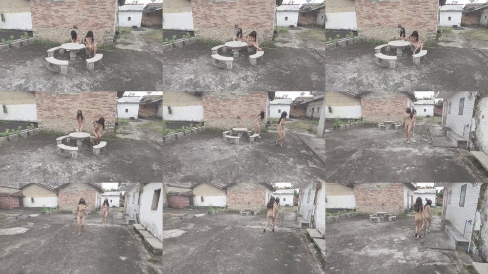 ⚫️11月新品，天花板露出狂人禦姐【cikaimoon】最新作品，和朋友高跟鞋漫步村莊勾引賣貨的大叔