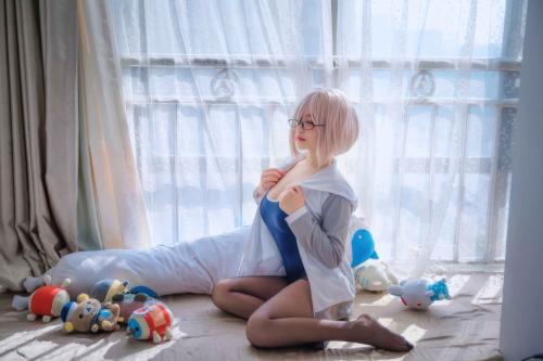 [Cosplay] 阿半今天很开心 FGO 玛修 同人体操服 [20P-162MB]