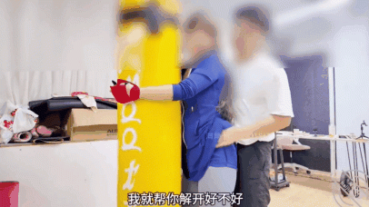 海神【舅媽愛情故事】真實亂倫-瑜伽館綁住舅媽操舅媽 把舅媽綁在沙包上品嘗舅媽的美逼