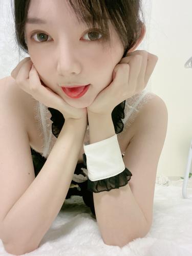 [Cosplay] 51酱 油光袜 [59P4V-283MB]