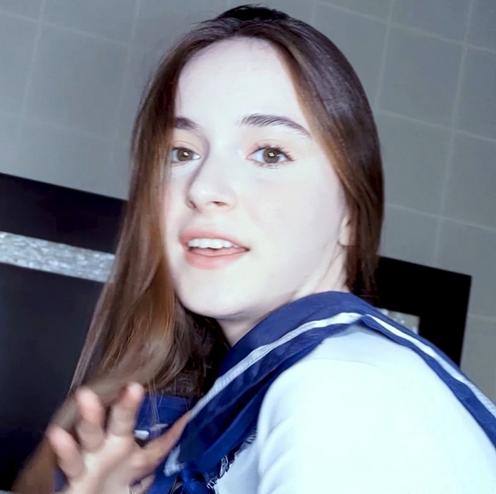 新FC2-PPV-3070490 烏克蘭偶像美女穿上水手服做愛