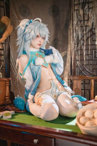 [Cosplay] 矢量鱼 少女前线云图计划 芙洛伦 [31P-365MB]