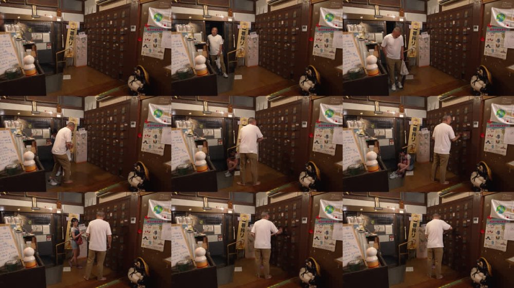 +++ [FHD] PIYO-225 銭湯で見知らぬおじさんのおちんちんをワザと勃起させてもてあそぶ痴女っ子たち。