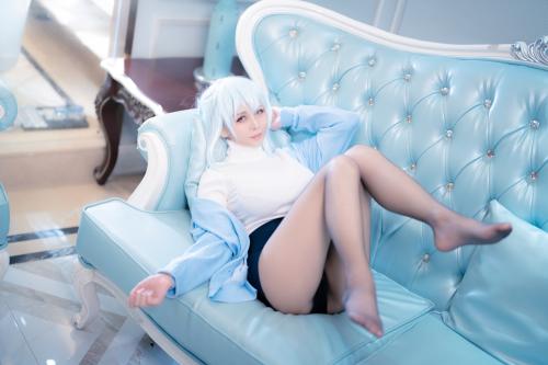 [Cosplay] 上杉绘梨落 – 雪女