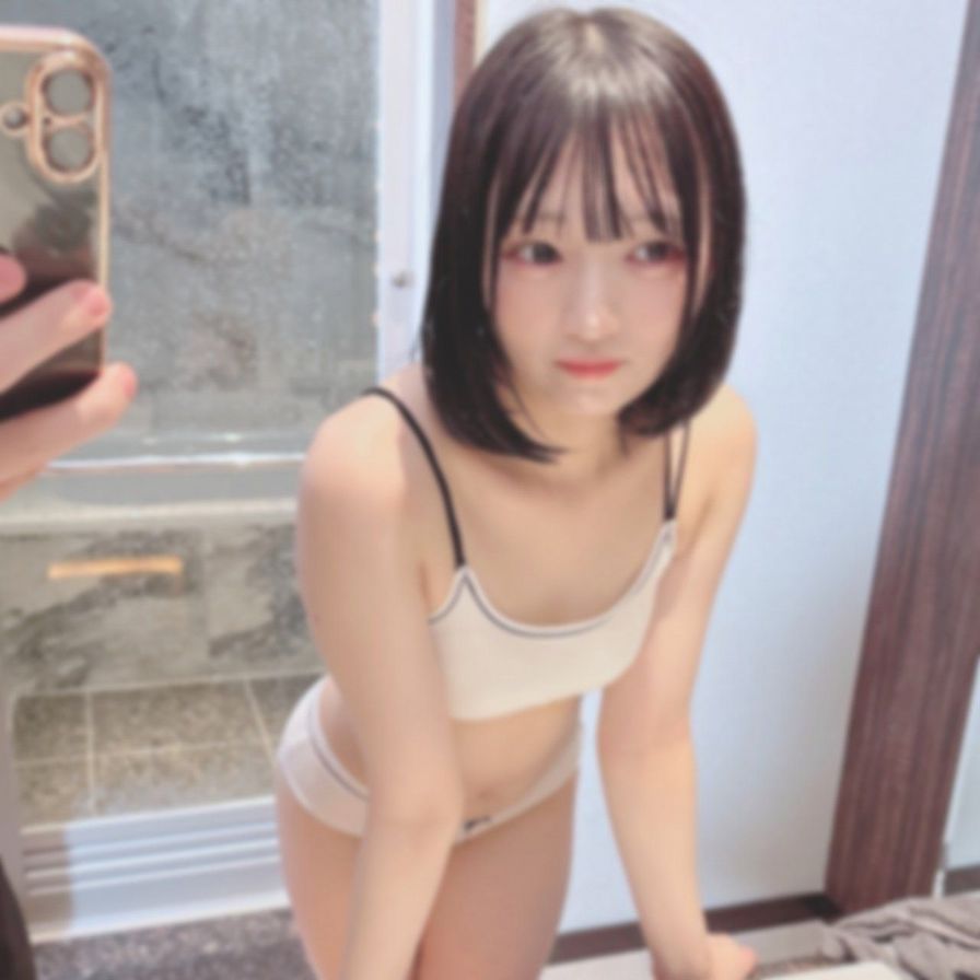 FC2-PPV-4799119 芸能界の深い闇。 清純 【高清無碼】