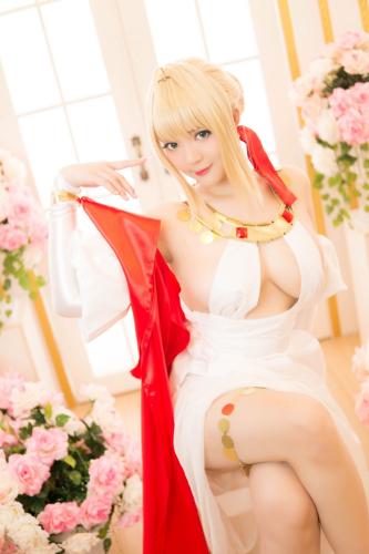 [Cosplay] Ying Tze – Nero Claudius Dress