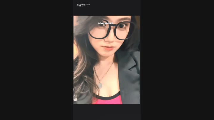 【重磅】素人洩密系列 3名素人女大 高顏值好身材 啪啪洩密