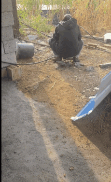 精品亂倫】農村巨乳母子 - 勞累的養殖場生活 閒暇之餘在狗舍邊做愛放鬆 趴牆後入像母狗一樣呻吟 內射滾燙的精液