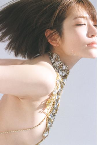 [Photobook] 河北彩伽写真集 soft noise【電子版だけの特典30ページ付き】