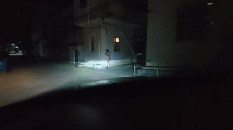 約啪極品長腿包臀大學生 香豔車震 主動騎上來抽插 纖細蠻腰上下榨精 無套內射精液溢出[MP4/468MB]