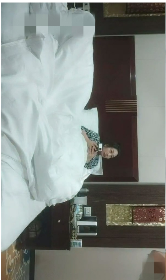 騷飄飄徒弟（山炮來襲啊）軟磨硬泡無套內射大奶良家騷婦