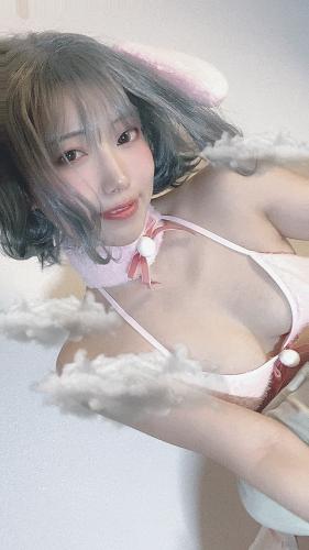 [Cosplay] 切切celia 兔子内衣 [22P-20MB]