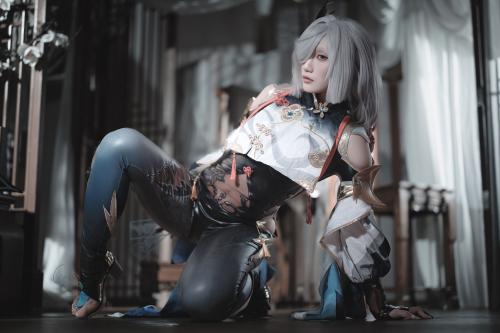 [Cosplay] Cien恩恩 原神申鹤 [31P-34MB]