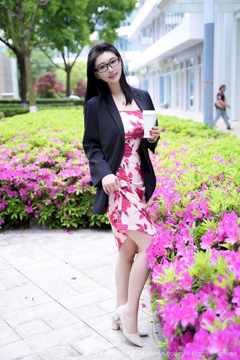 模特雅茹老師碎花長裙[28P]