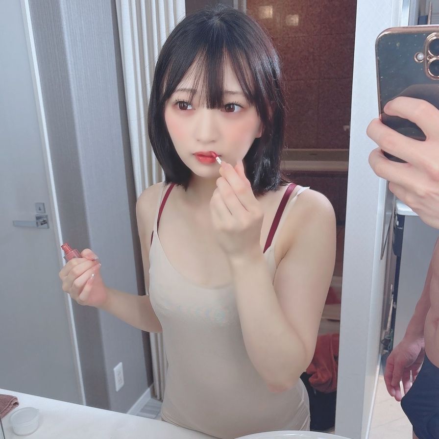 FC2-PPV-4817186 清純派地下アイドルの 【高清無碼】