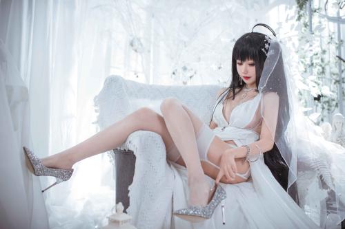 [Cosplay] 仙女月 大凤-纯白婚纱[30P-189M]