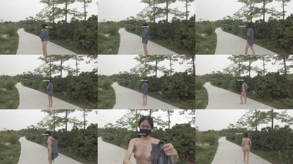 2025年12月最新，廣東陽江，【cikaimoon】，藍色外套，單人勇闖小鄉村，躲在牆角探頭探腦