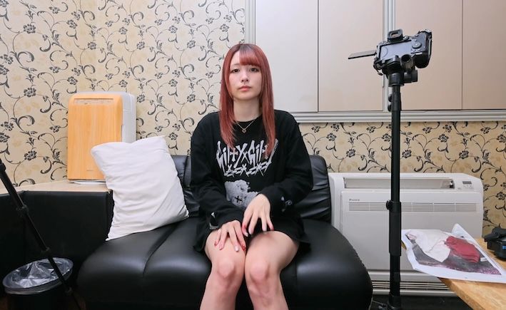 FC2-PPV-4826148 涼しげ顔のデカクリハ 【高清無碼】