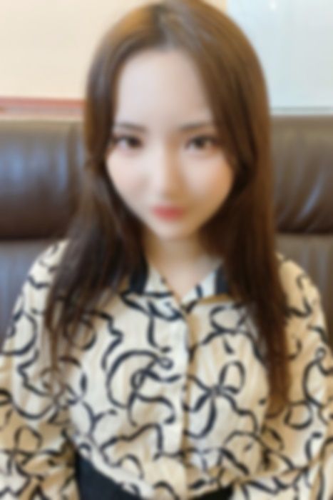 FC2-PPV-4827927 美尻色白美肌未◯理陰 【高清無碼】