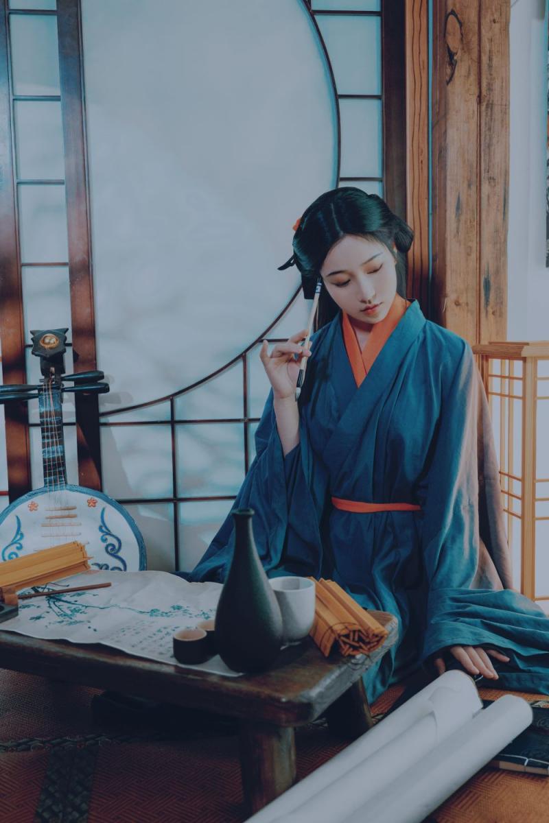 樸素的古裝美女[28P]