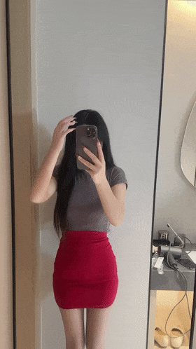 淫妻博主【雅小姐】，29歲，身高162體重90，絲襪高跟約單男，活潑可愛