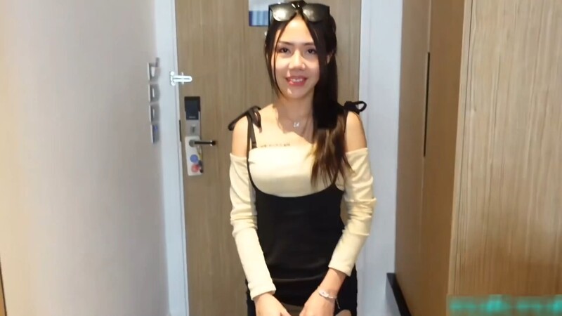 漂亮少婦 身材苗條小嬌乳開房約操大洋吊被無套猛懟小騷穴嬌喘連連 口爆顏射一臉精液