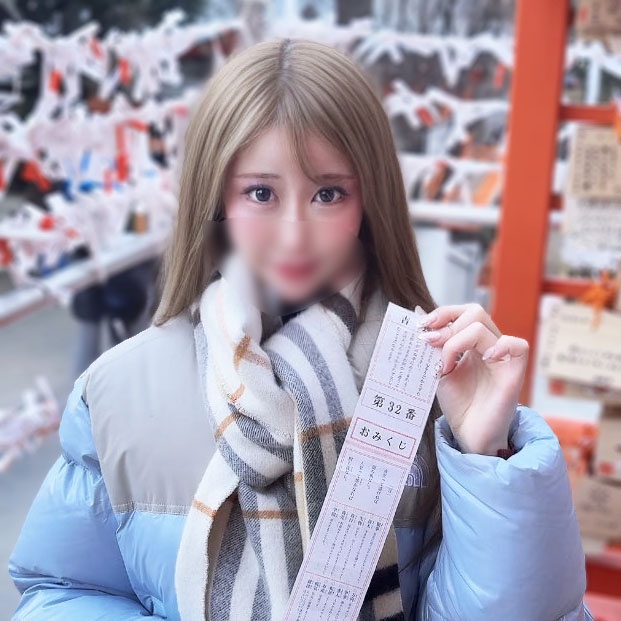 PPV 4840073 舔著無毛小穴肉棒狂硬拉開美腿狠插猛抽爽到射進去（無碼FHD）