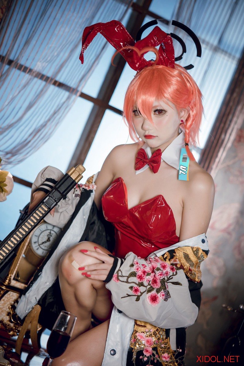 [Cosplay] 是一只熊仔吗 Blue Archive Neru Mikamo Bunny 碧蓝档案 美甘宁瑠 [35P-128MB]