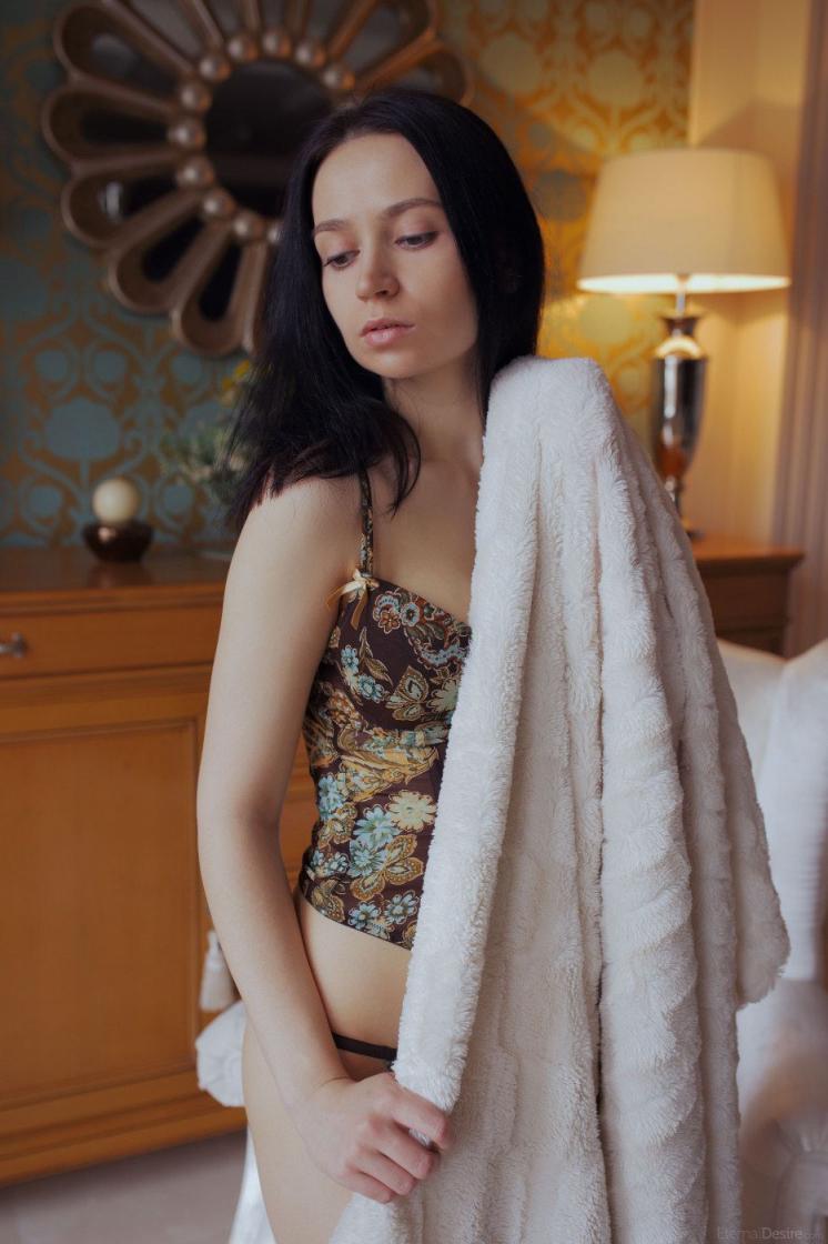 肥臀爆乳成熟肉體[21P]